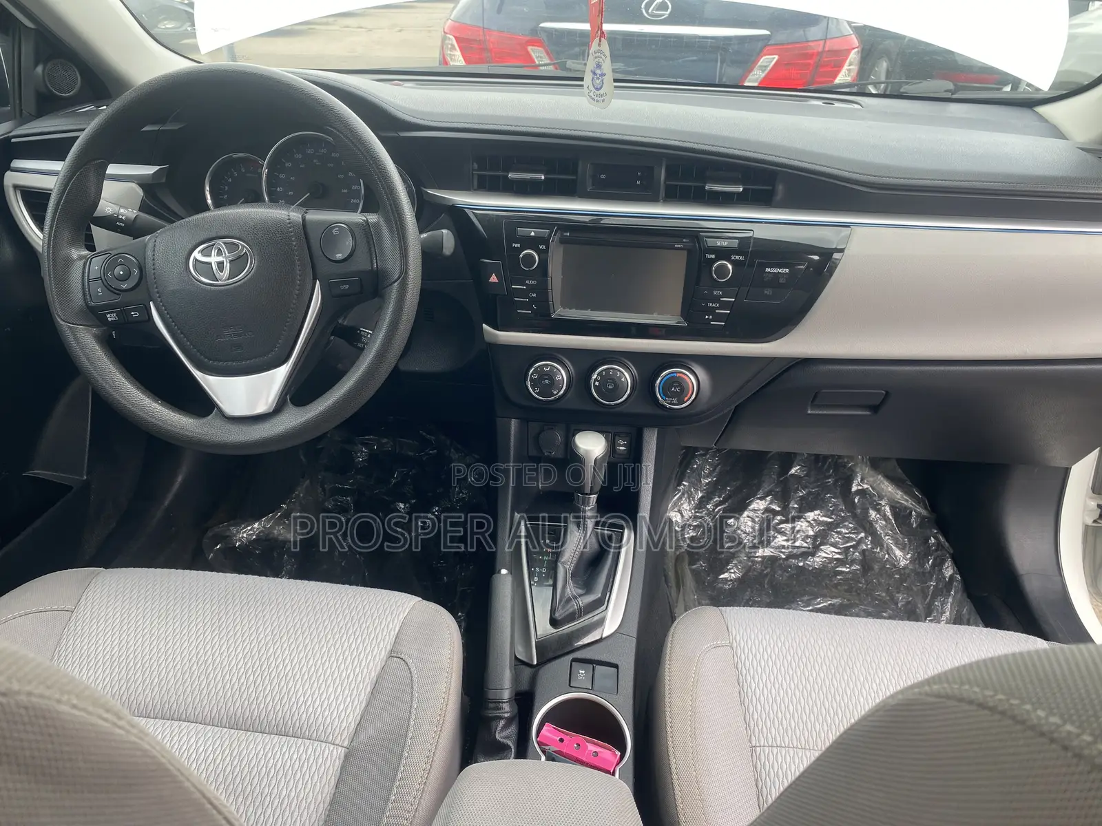 Toyota Corolla 2016 White