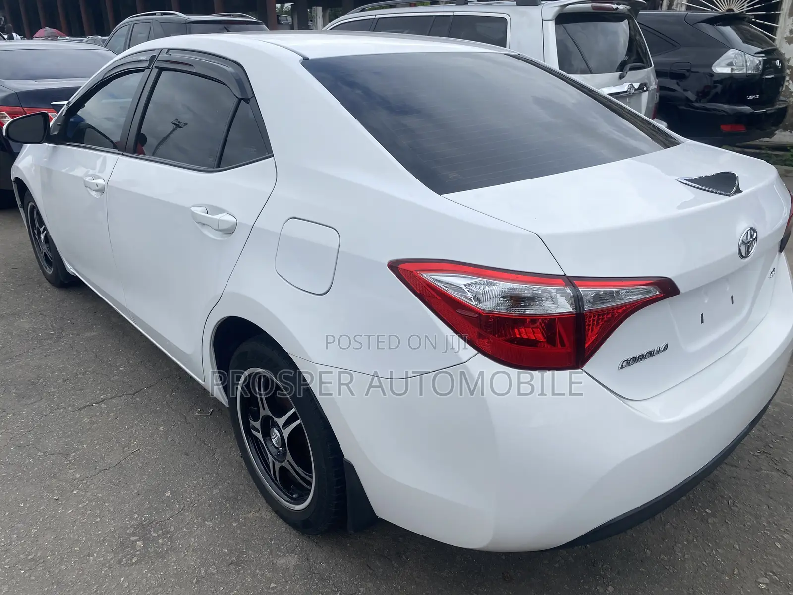 Toyota Corolla 2016 White