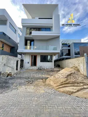 5bdrm Duplex in Ikoyi for sale