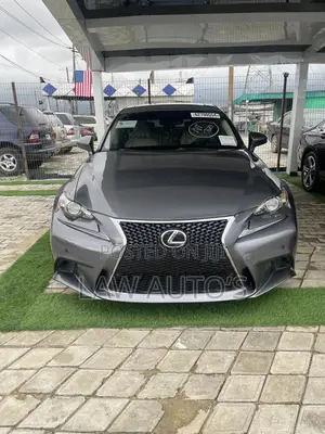 Lexus IS 300 AWD 2017 Gray