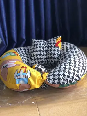 Photo - Baby Nursing Pillow