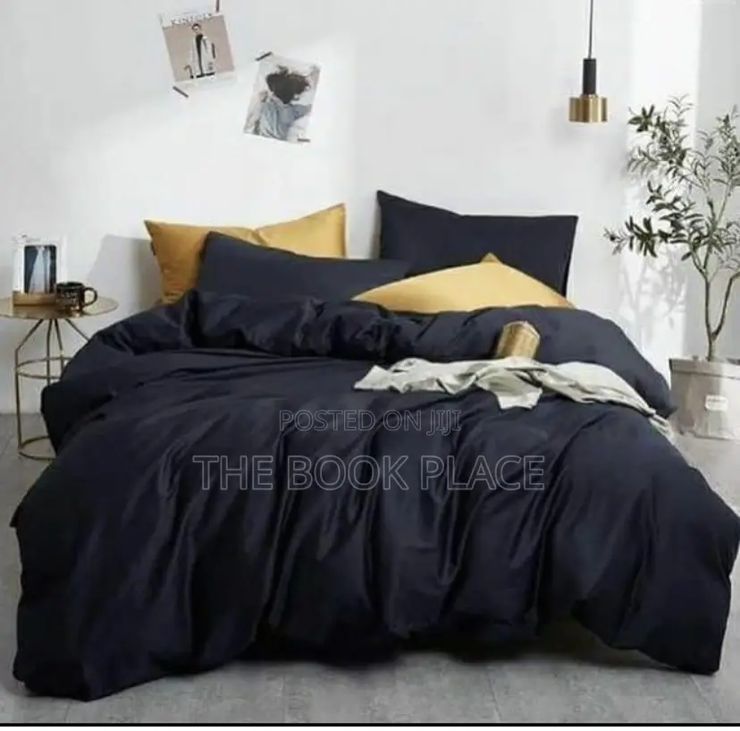 Black /Yellow Bedding Set