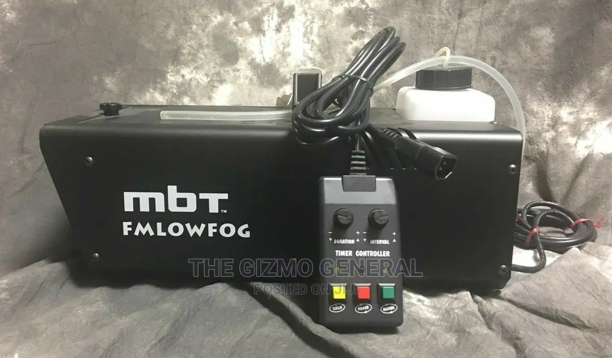 Medium-Size Stream Continuous Fog Machine With Remote