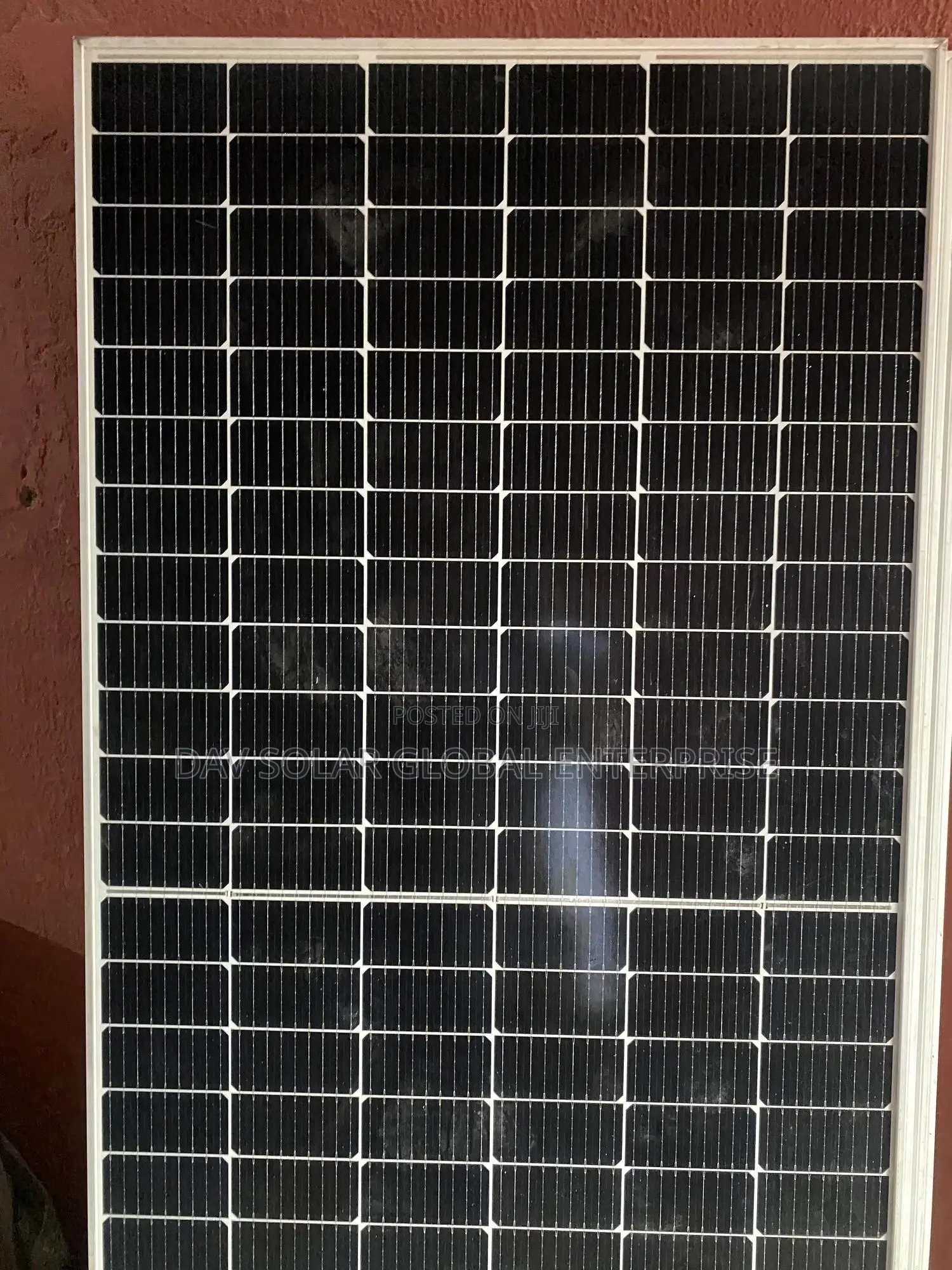 650W Solar Panels