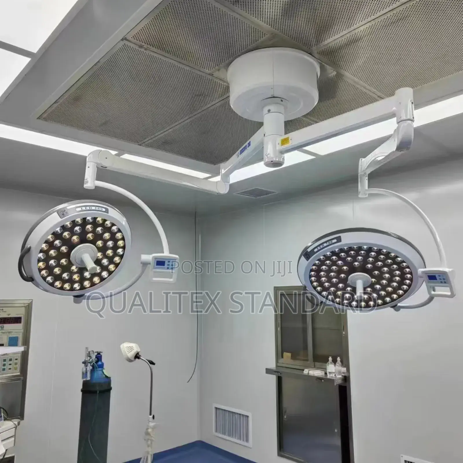 Double Ceiling Mounted Theatre Light