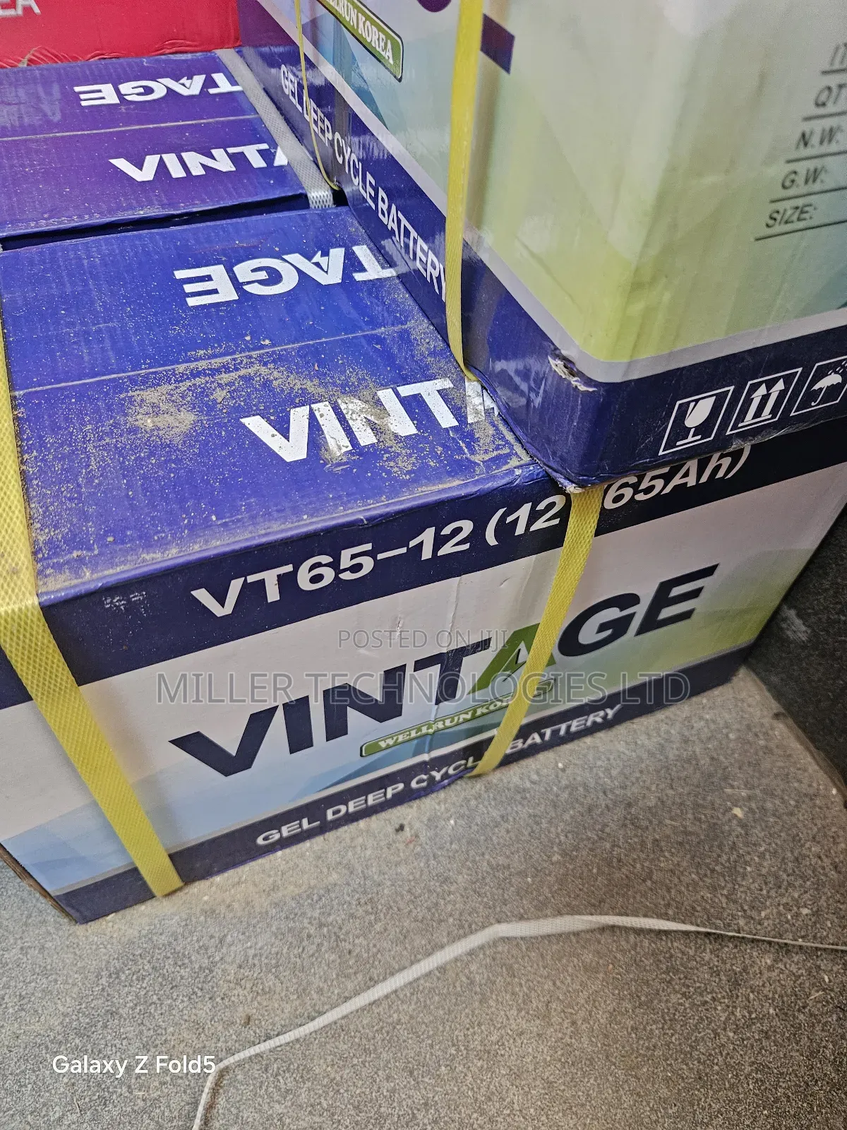 Vintage Dry Cell Battery 65ah 12v