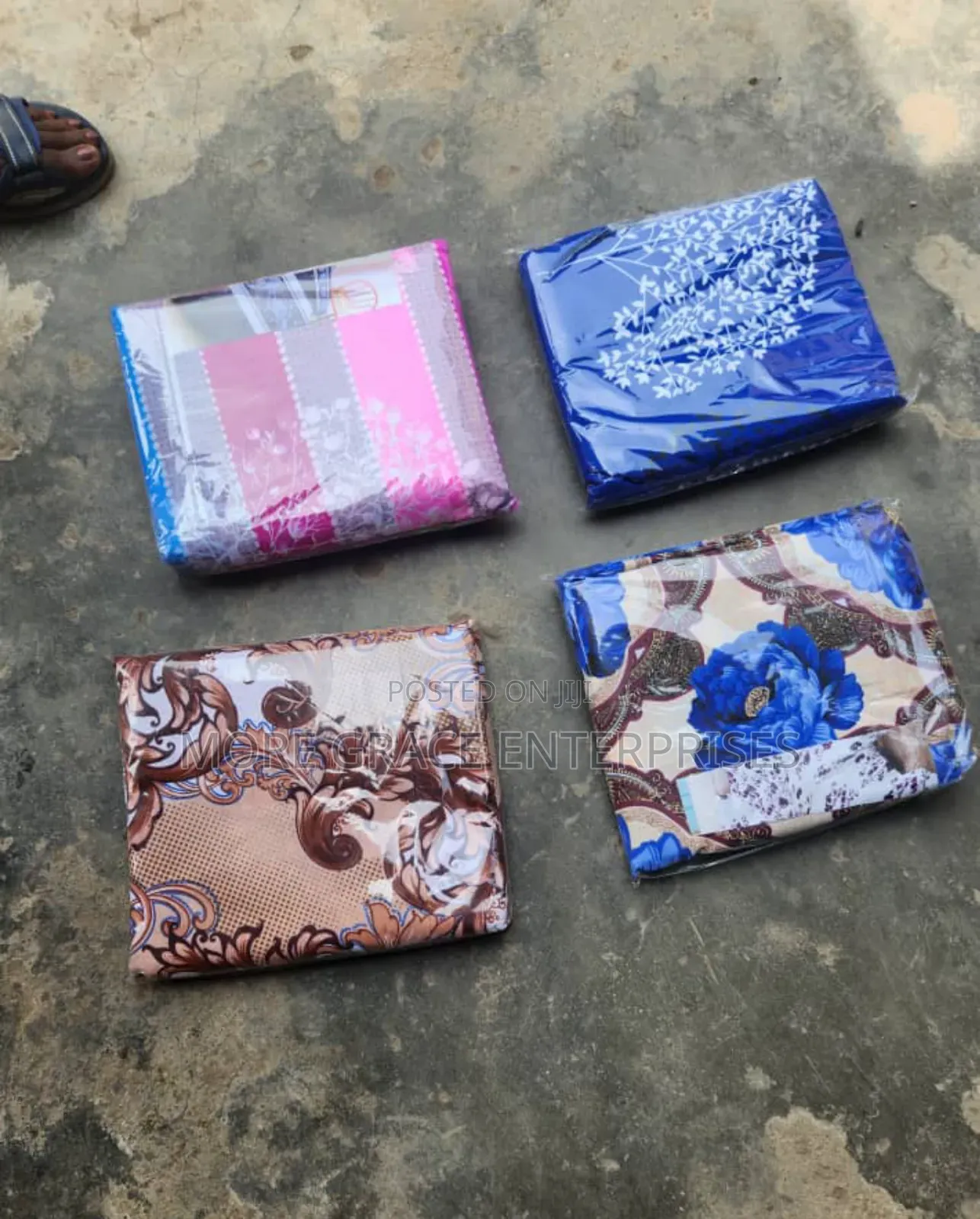 A Set of Bedsheet and Pillowcase.