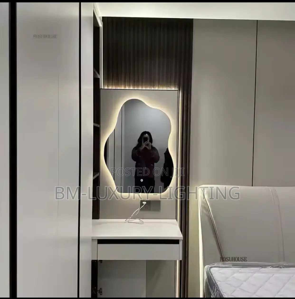 LED Luxury Mirror With Light