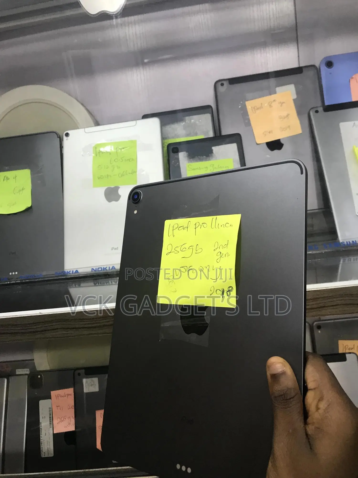 Apple iPad Pro 11 (2018) 256 GB Gray