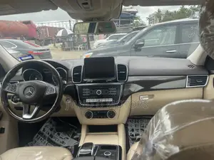 Mercedes-Benz GLE-Class GLE 350 4MATIC 2019 Orange