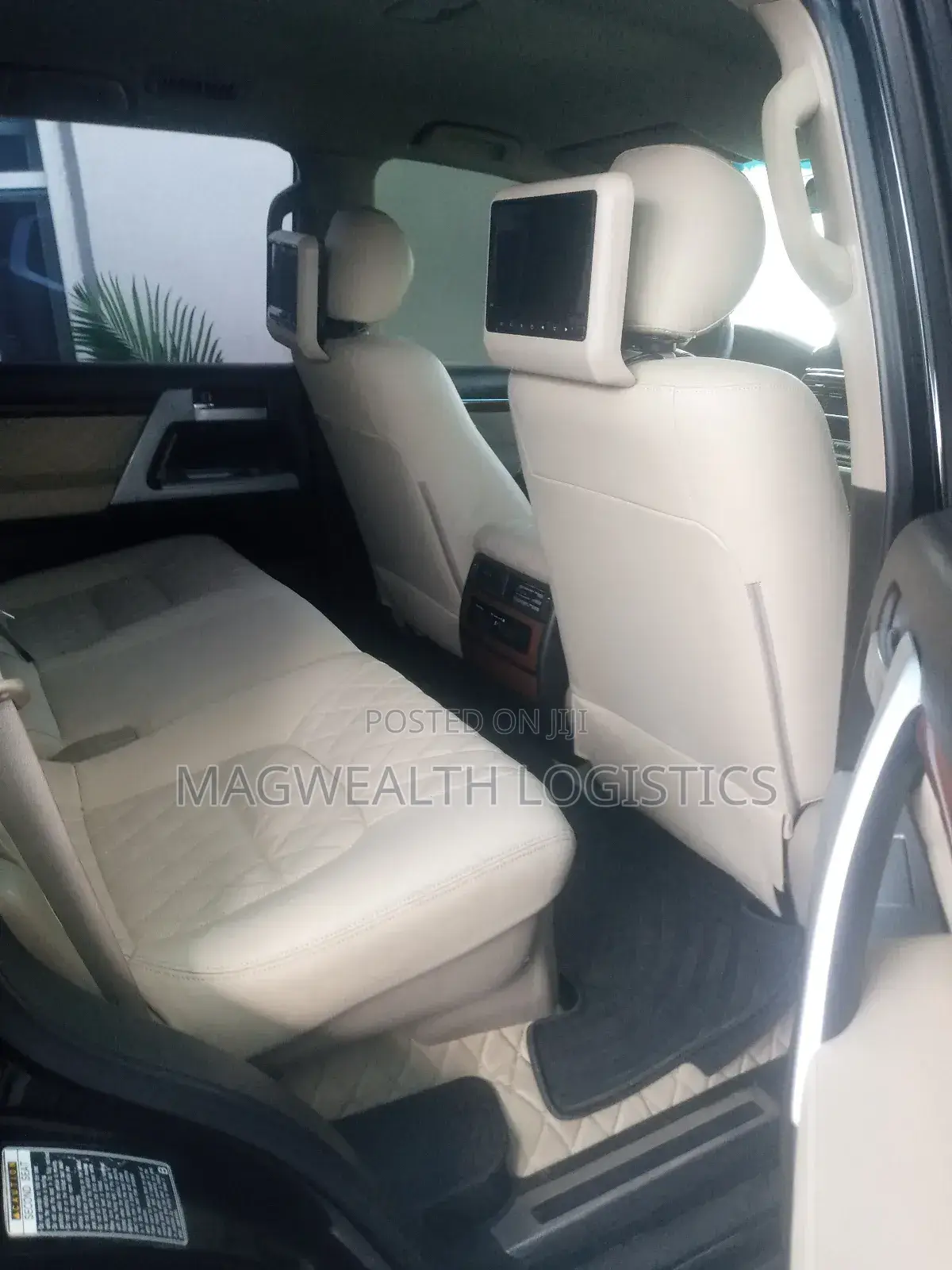 Luxury Cars for Hire/ Rental