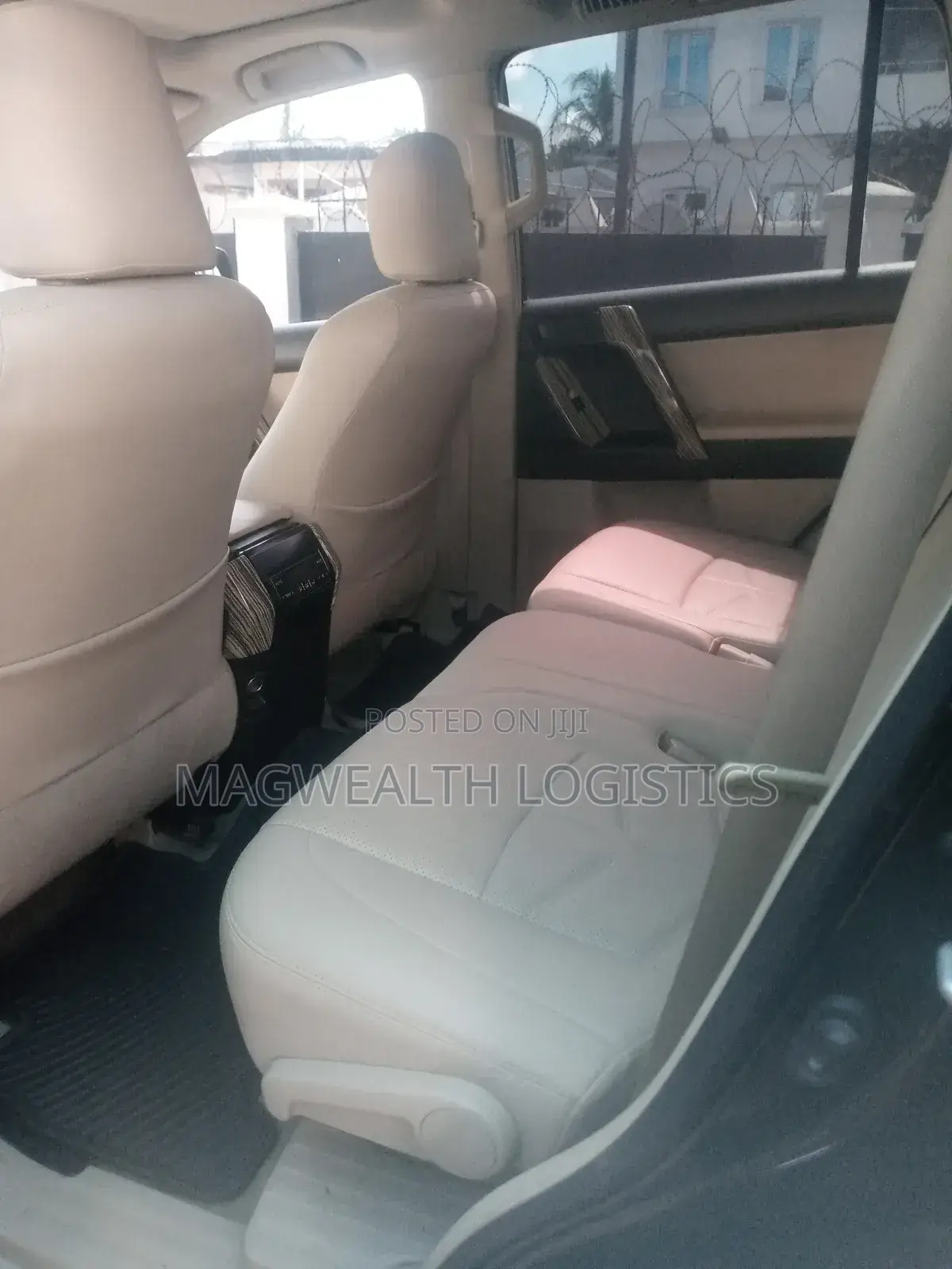 Luxury Cars for Hire/ Rental