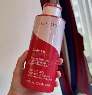 Photo - Clarins Red Magic Crystal Essence Anti Cellulite Lotion