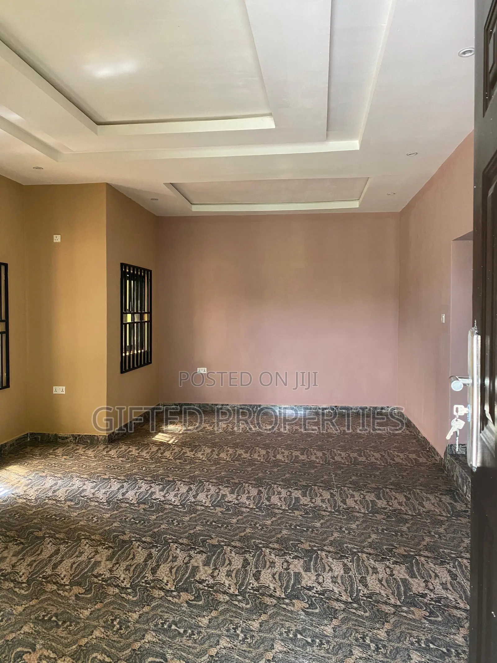 3bdrm Bungalow in Rumughaolu Port for sale