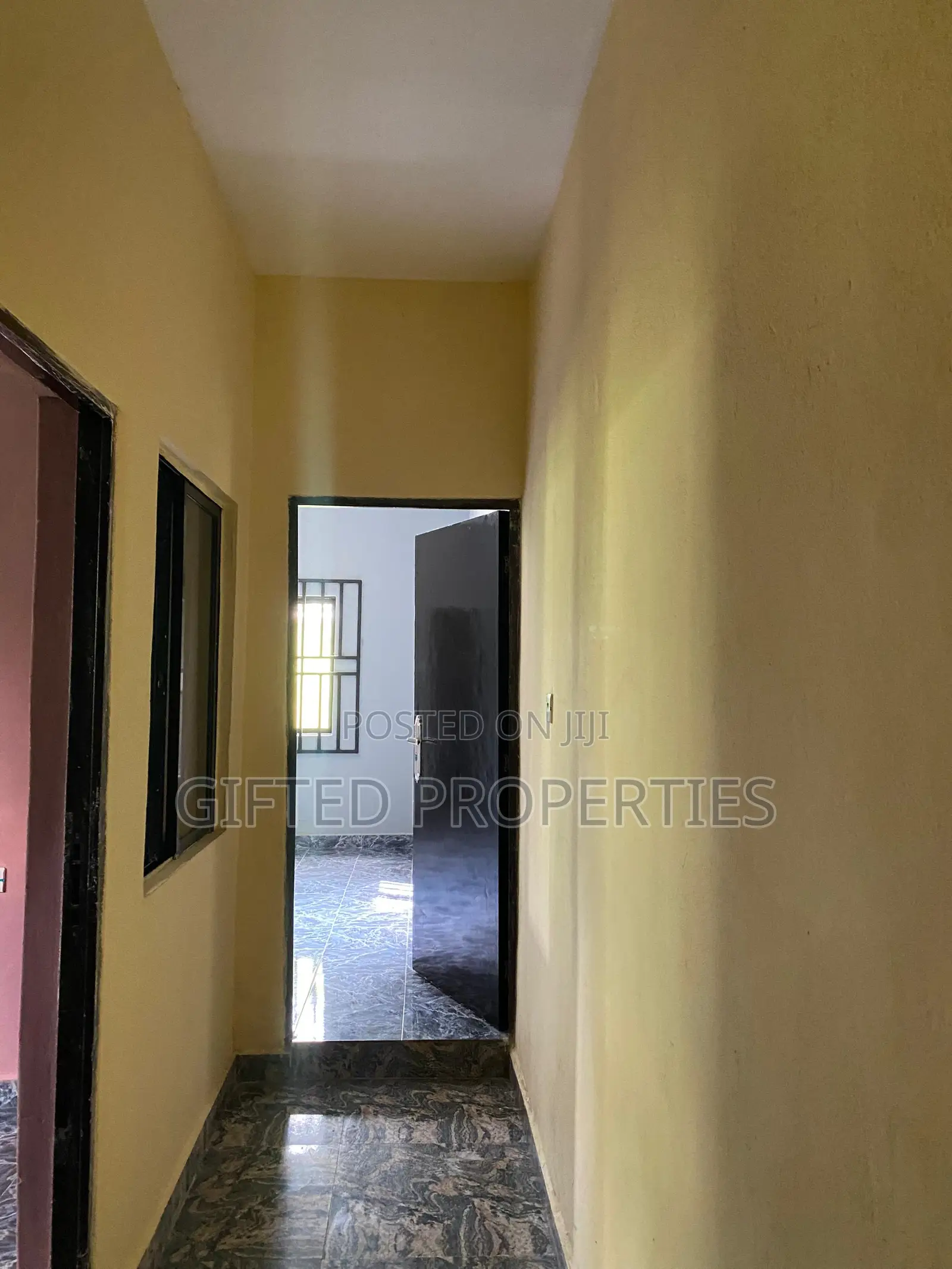 3bdrm Bungalow in Rumughaolu Port for sale