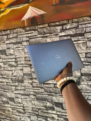 Laptop Dell Precision 5480 32GB Intel Core i7 SSD 512GB