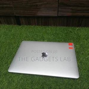 Laptop Apple MacBook Pro 2020 16GB Intel Core i5 SSD 512GB