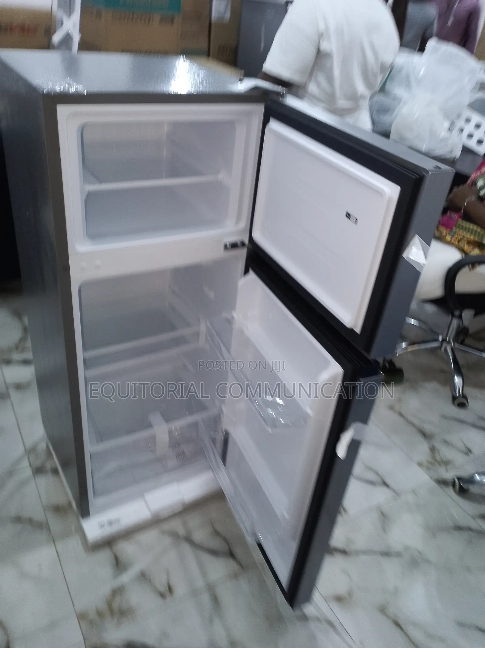 Adjustable Hisense 124l Ref172dr Automatic Refrigerator