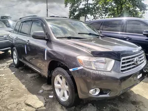 Toyota Highlander 2010 Gray