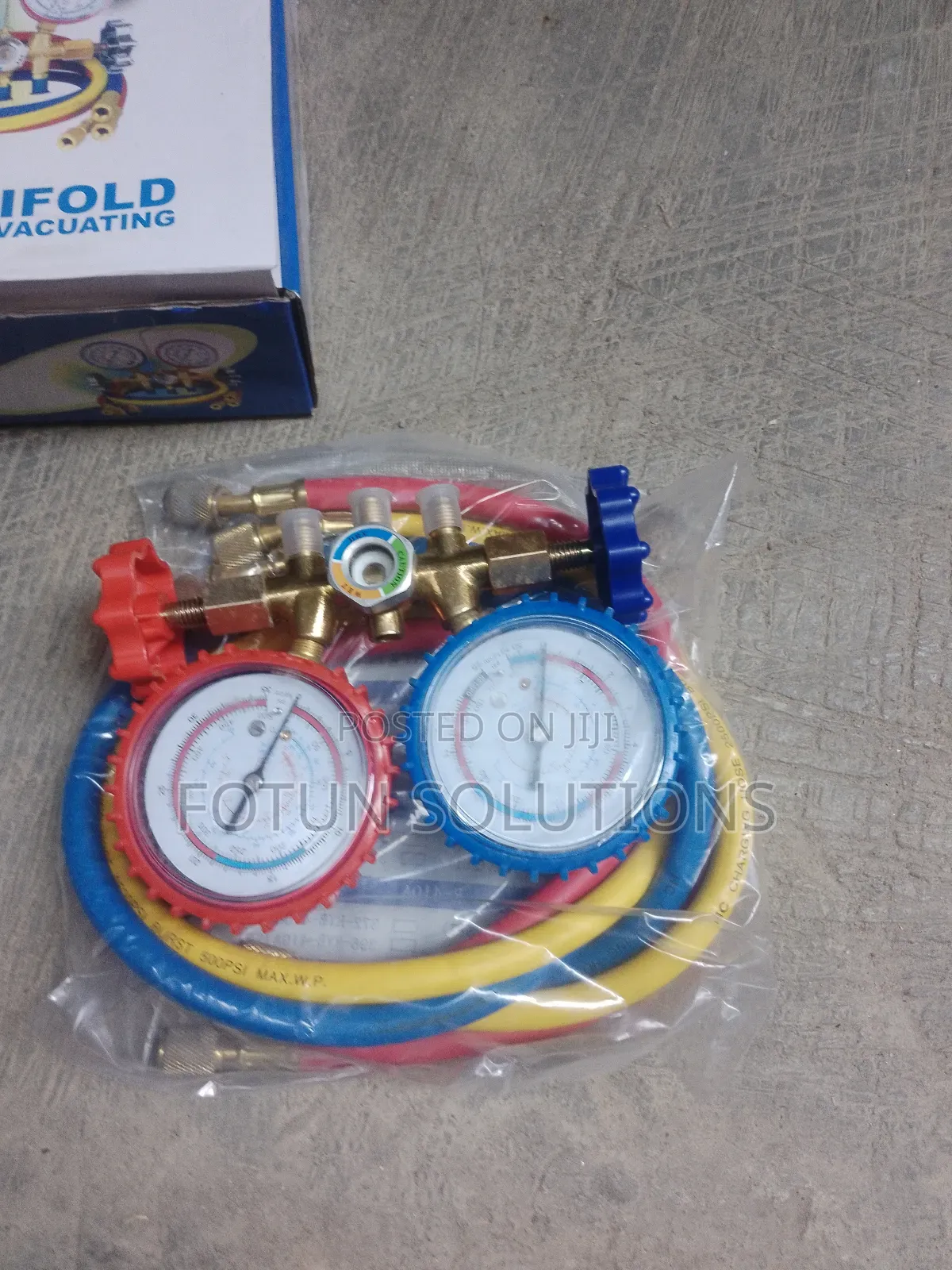 Manifold Gauge
