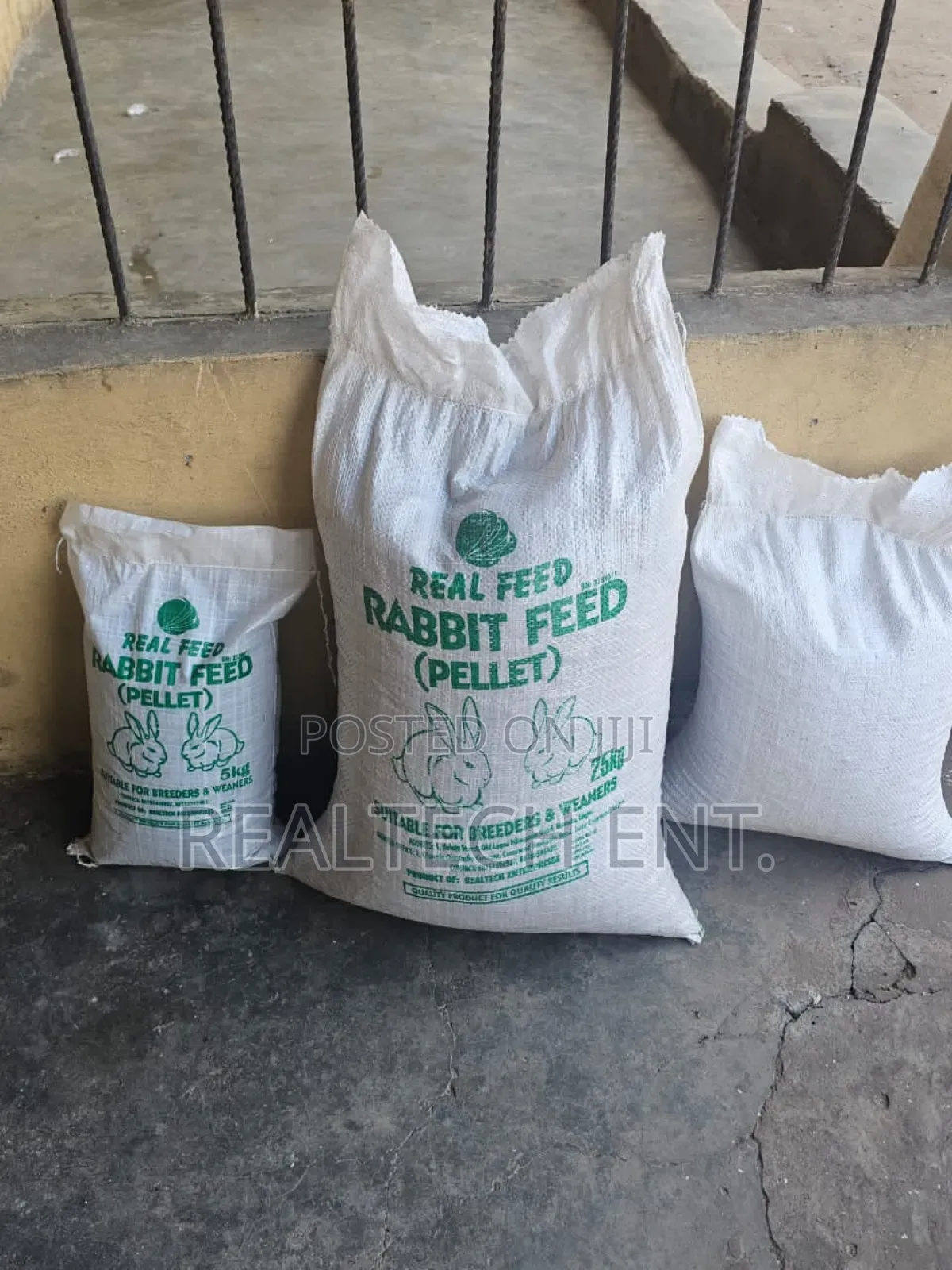 Rabbit Feed (Pellet)