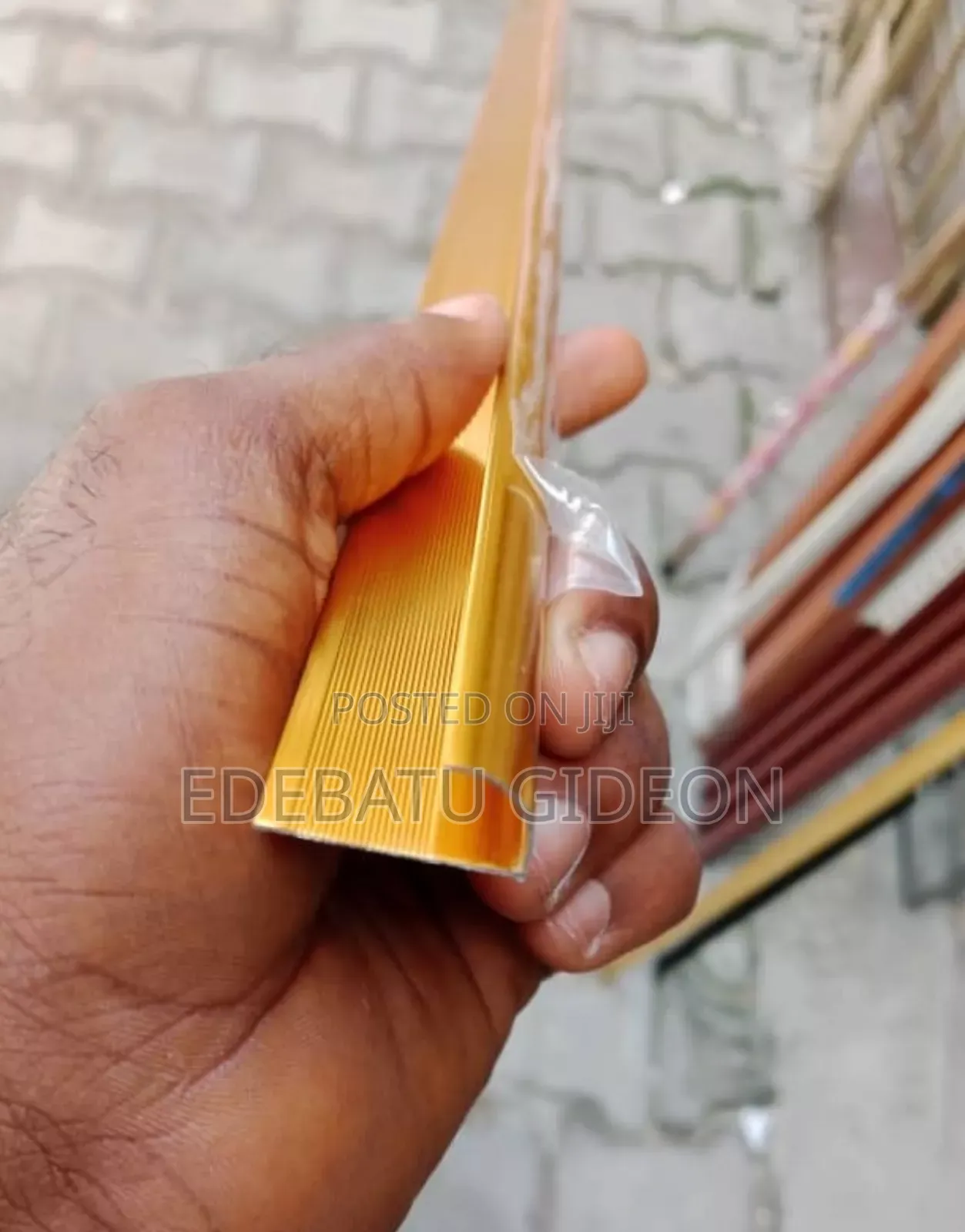 Genesis Gold Iron