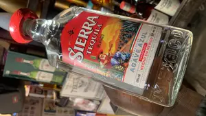 Sierra Tequila Silver/Gold.