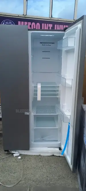 Hisense Side by Side 600L No Dispenser