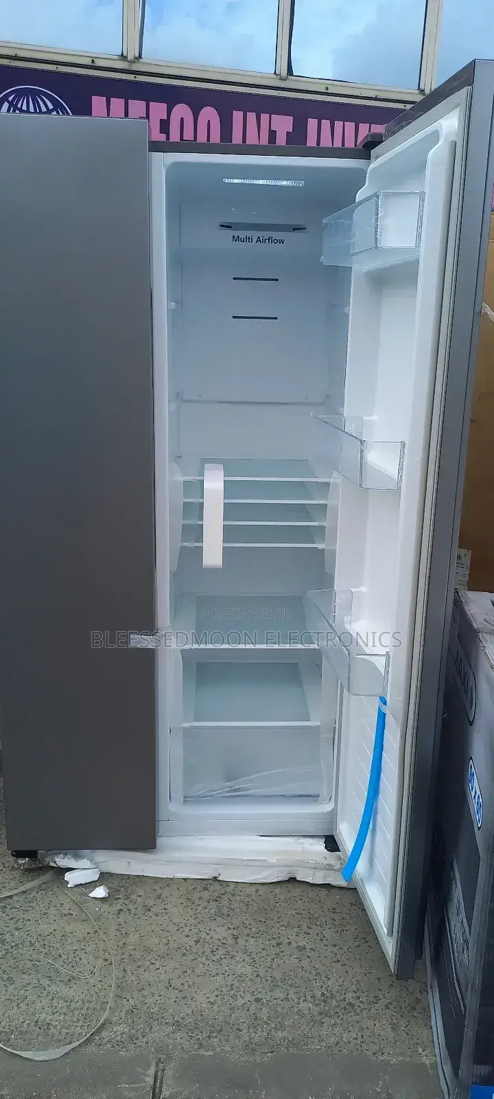 Hisense Side by Side 600L No Dispenser