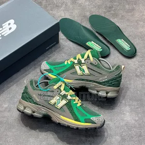 Original NEW BALANCE 1906 R Sneakers Available in Store
