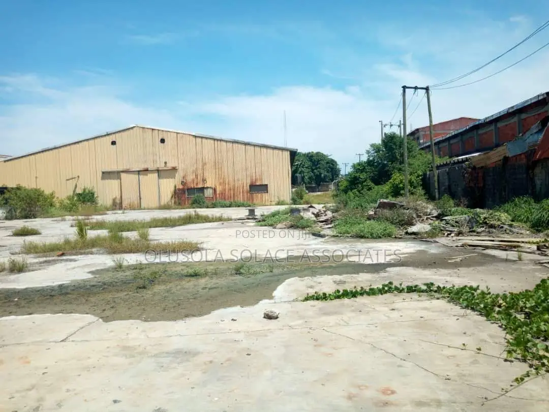 Warehouse at Mile 2