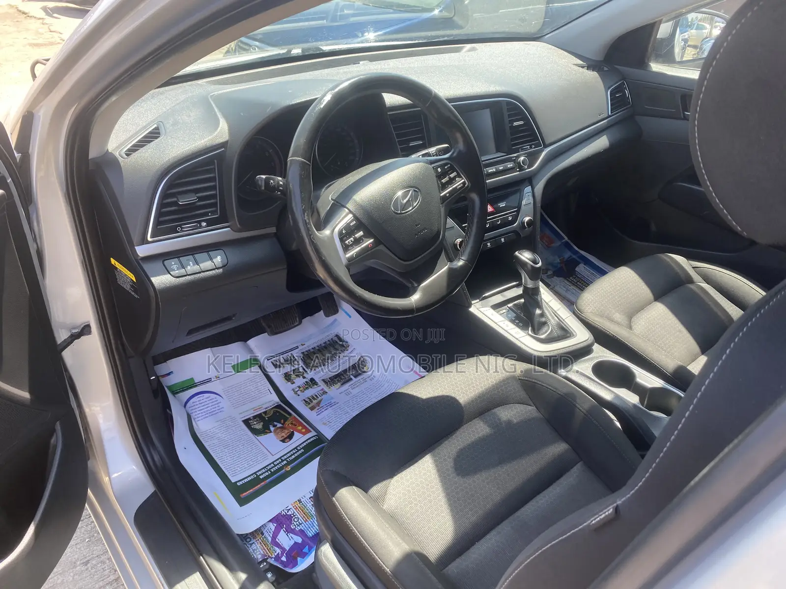 Hyundai Elantra 2017 Silver