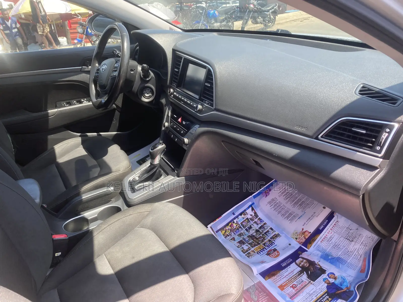 Hyundai Elantra 2017 Silver