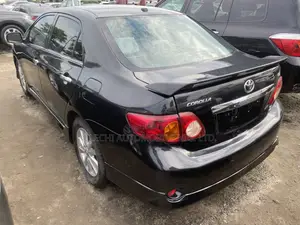 Toyota Corolla 2012 Black