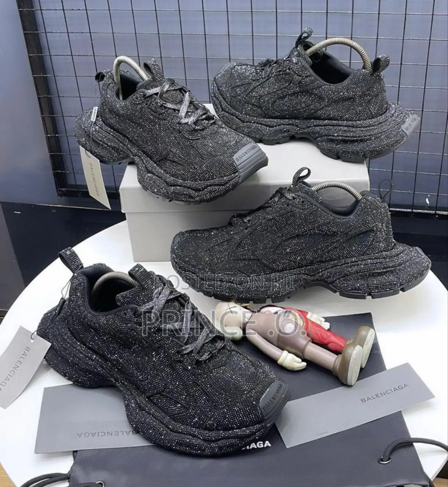 Balenciaga Sketches Tracker Sneakers