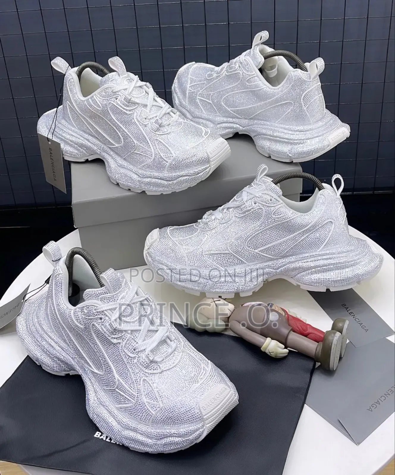Balenciaga Sketches Tracker Sneakers