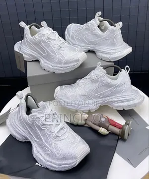 Balenciaga Sketches Tracker Sneakers