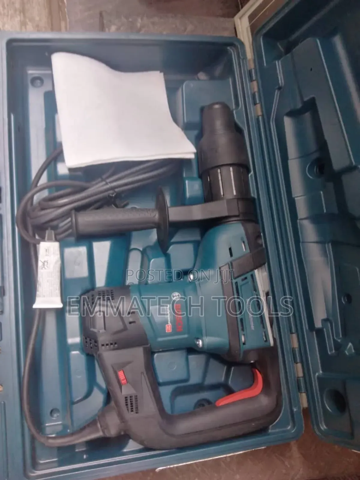 Bosch Rotary Hammer Machine