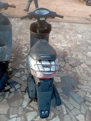 Honda Dio 2015 Silver