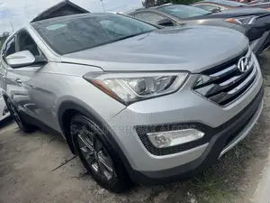 Hyundai Santa Fe 2014 Silver