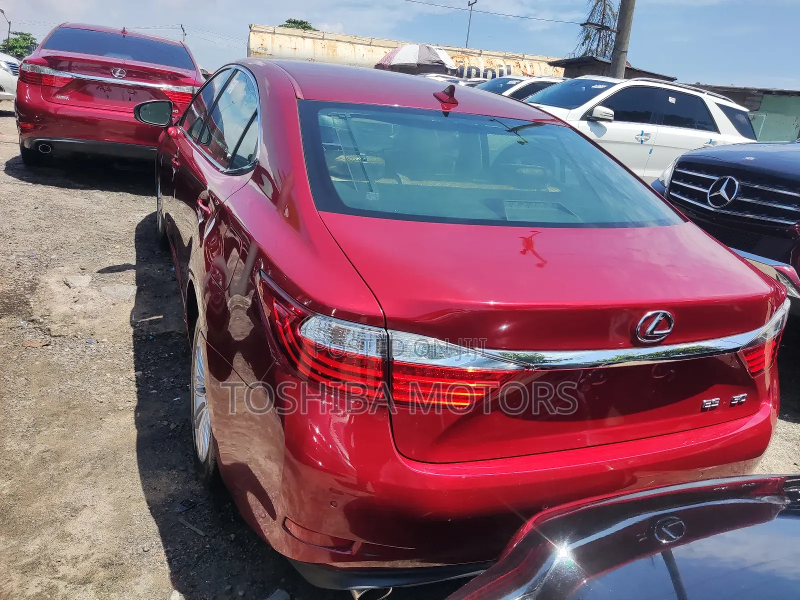 Lexus ES 350 FWD 2014 Red