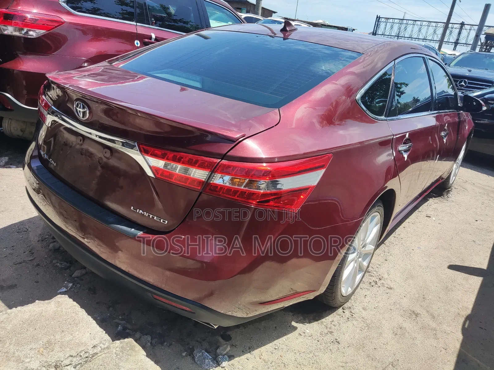 Toyota Avalon 2014 Red