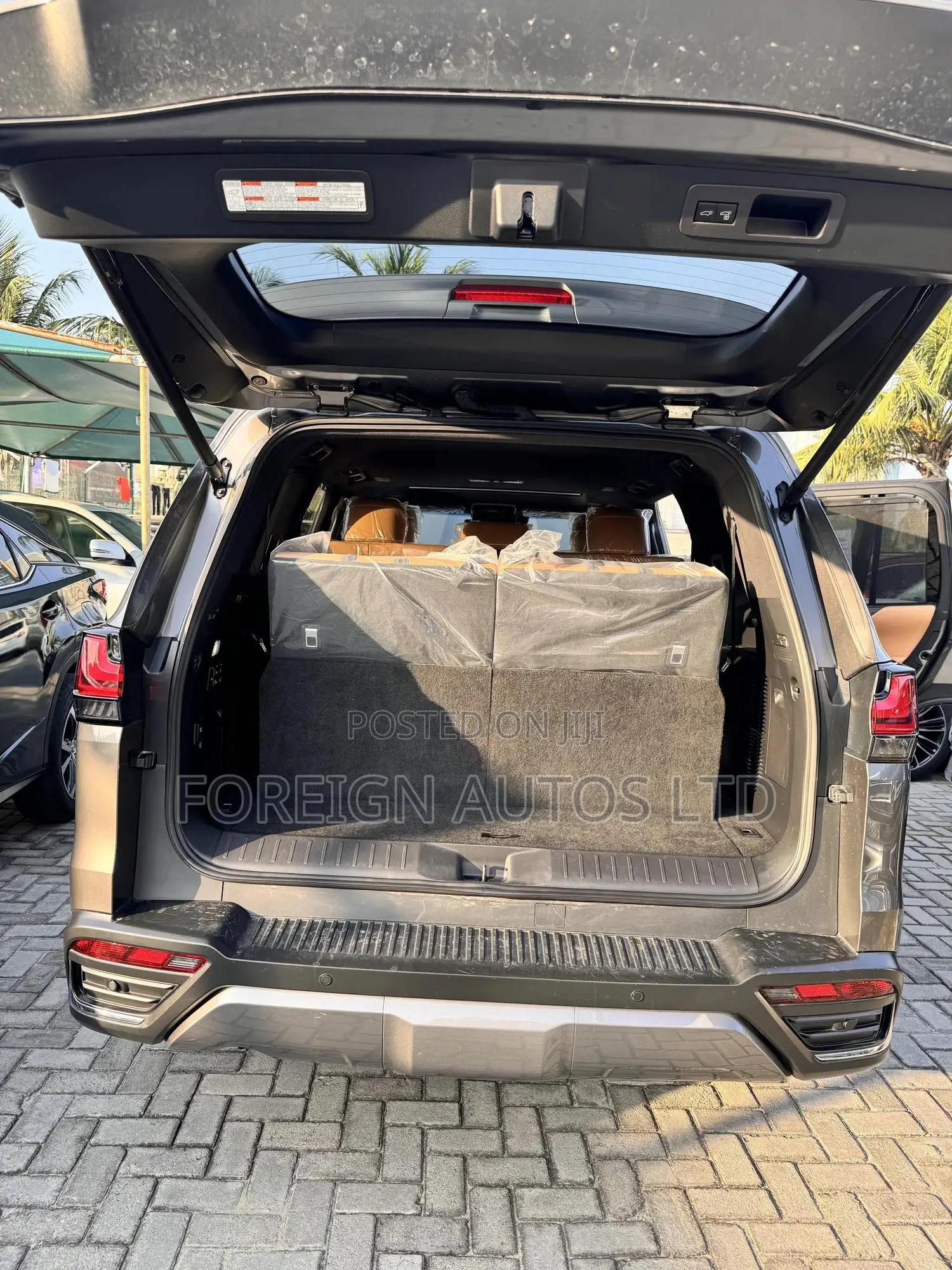 Lexus LX 2022 Beige