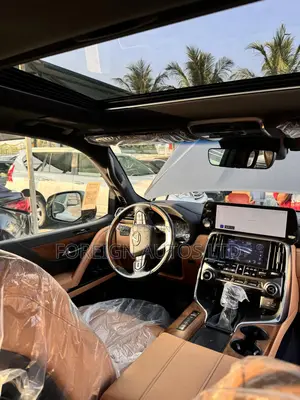 Lexus LX 2022 Beige