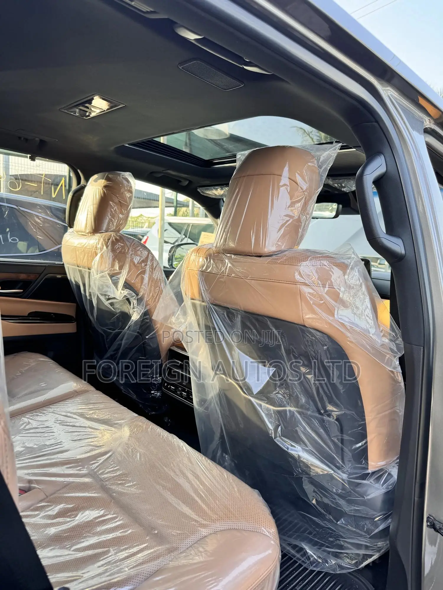 Lexus LX 2022 Beige