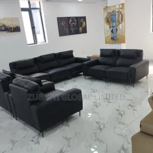 Foreign Couch / Furniture Sofa Chair / Important Sofa Chair