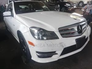 Mercedes-Benz C300 2014 White