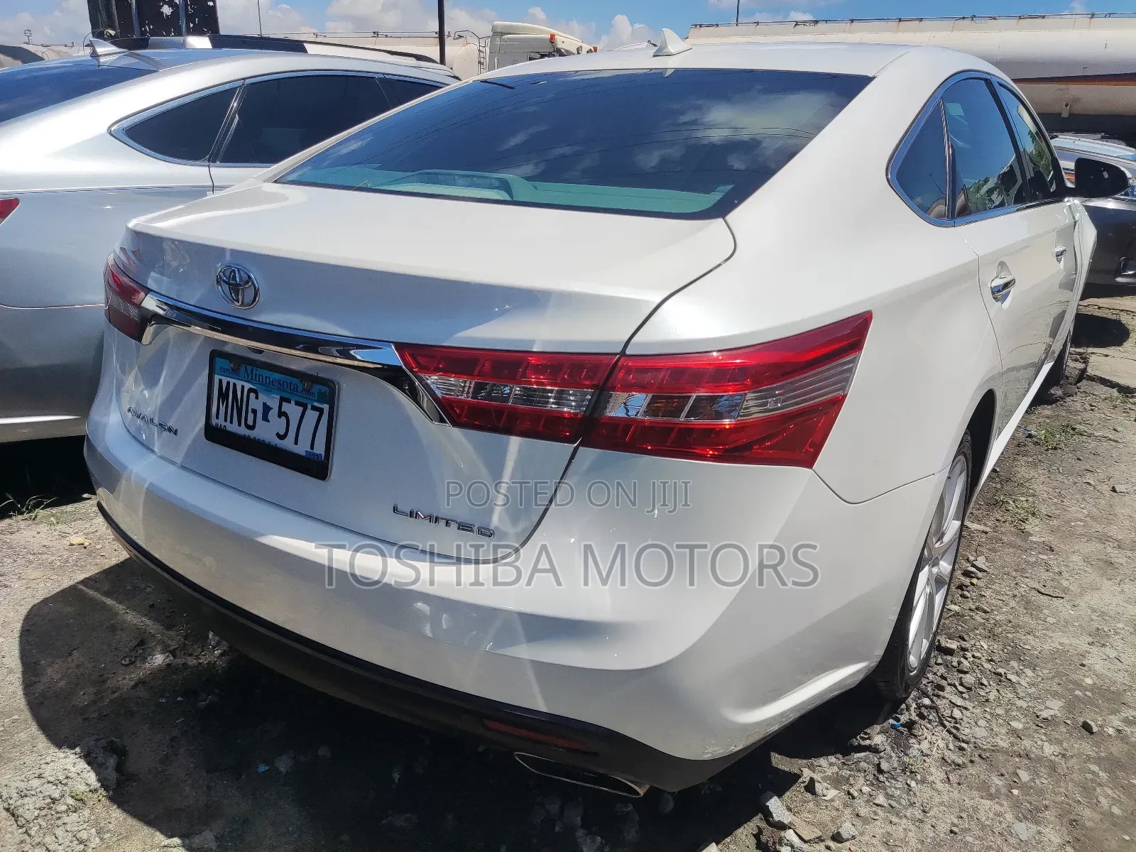 Toyota Avalon 2014 White