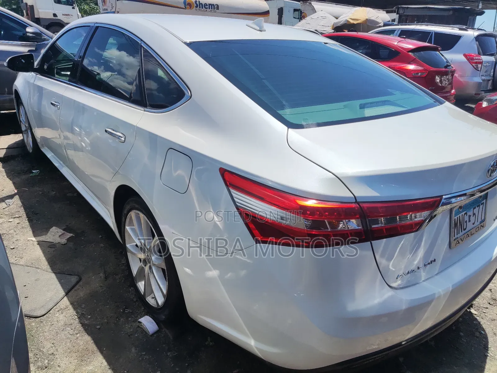 Toyota Avalon 2014 White