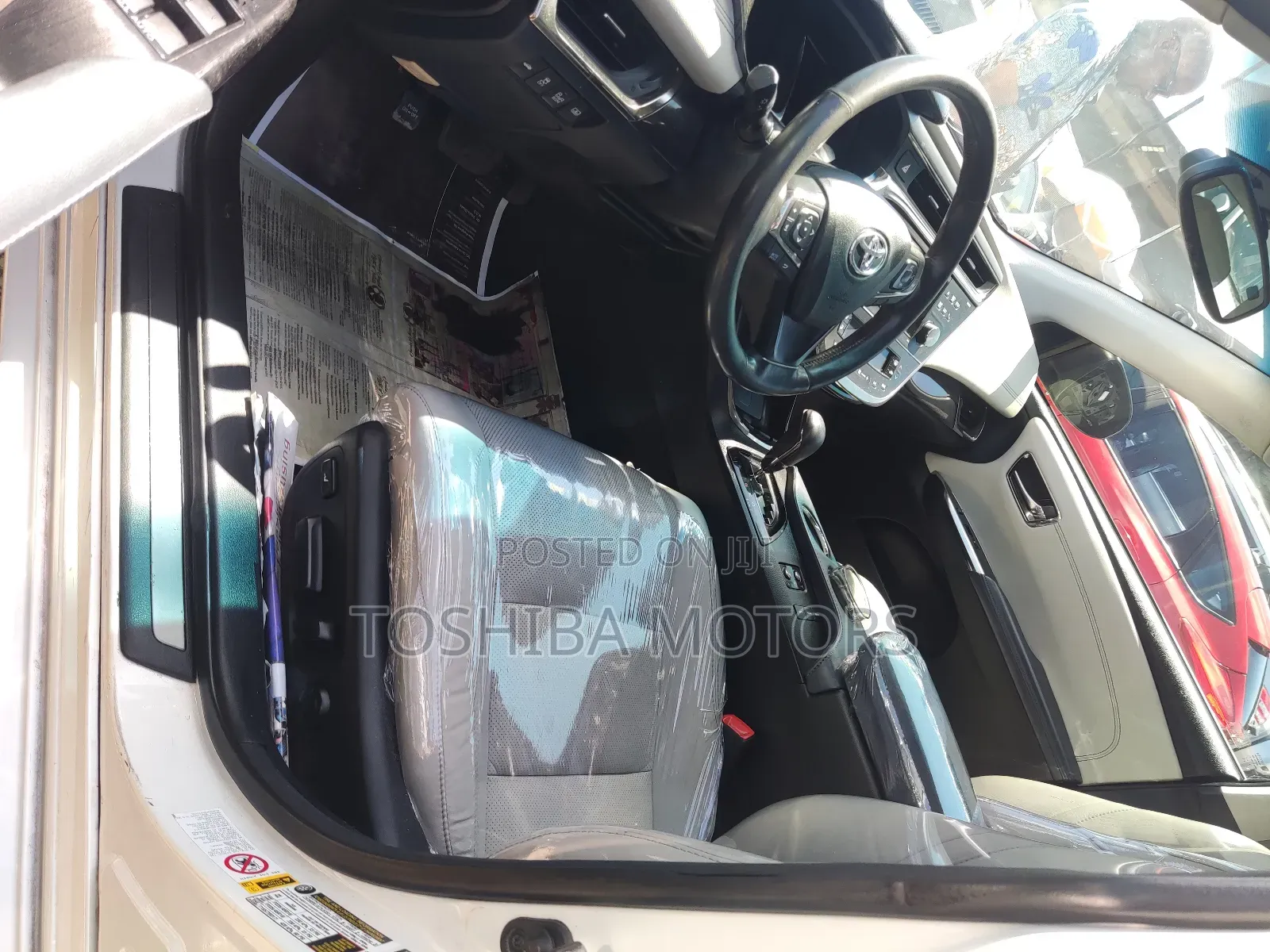 Toyota Avalon 2014 White